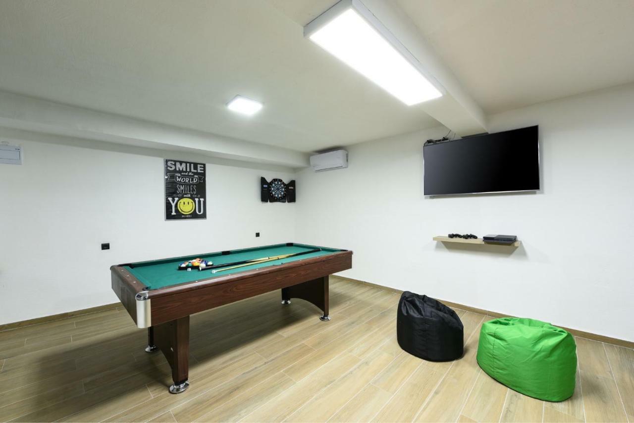 Villa Mare - With Heated Pool ซาดาร์ ภายนอก รูปภาพ